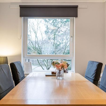 Ground-Fl Two Bedroom Apartment In Bridge Of Allan Bagian luar foto