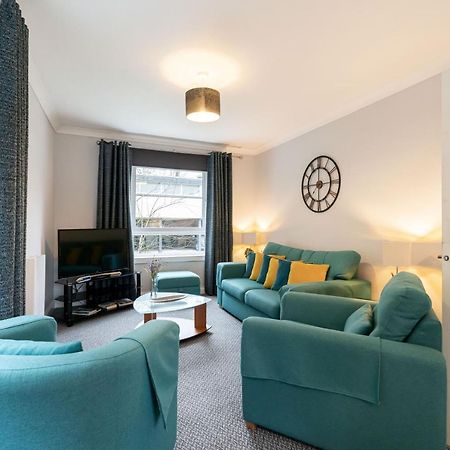 Ground-Fl Two Bedroom Apartment In Bridge Of Allan Bagian luar foto