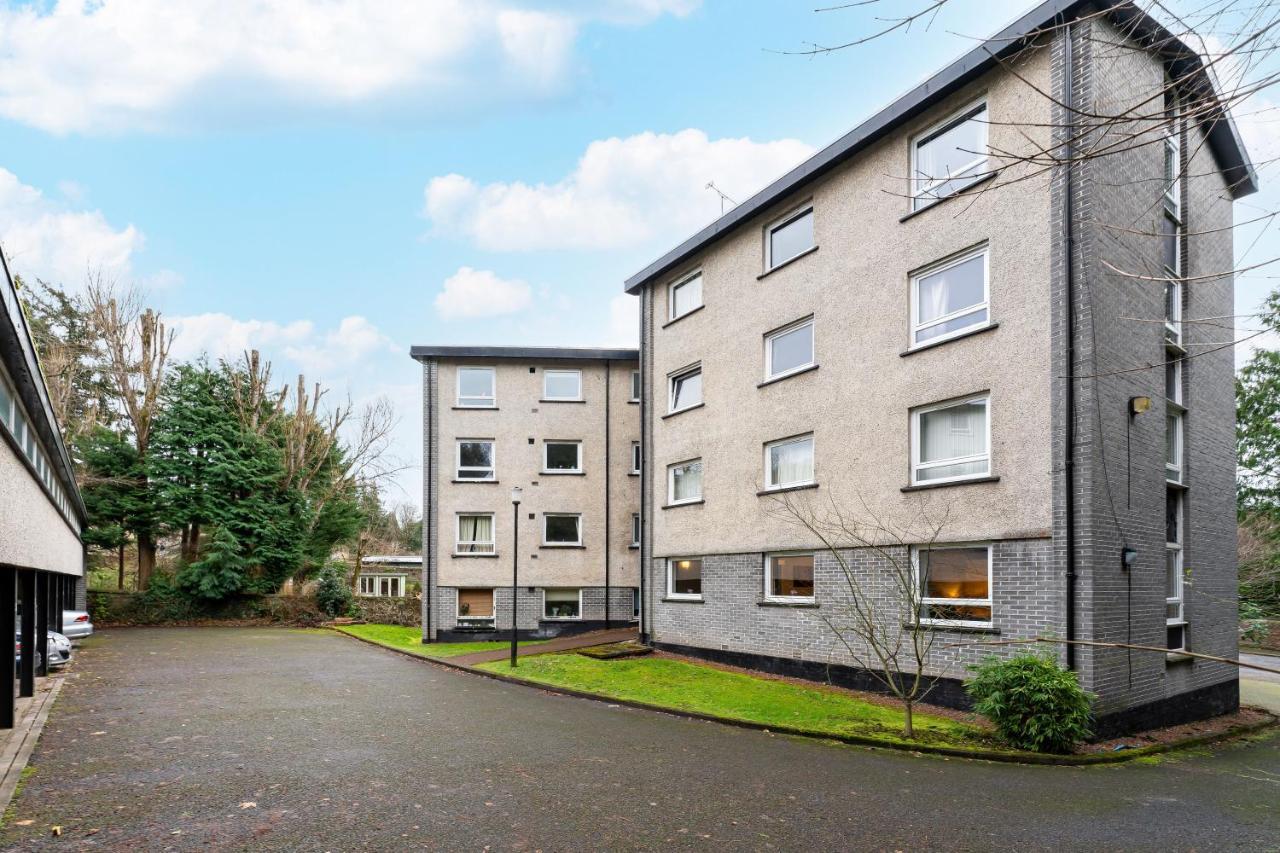 Ground-Fl Two Bedroom Apartment In Bridge Of Allan Bagian luar foto